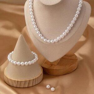 Akoya Pearl Jewelry Set with 925 Sterling Silver Clasp